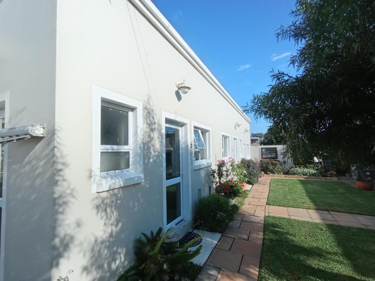 Bed and Breakfast Urban Manor Port Elizabeth Exteriér fotografie